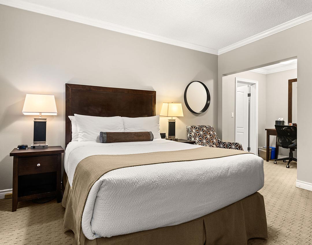 Signature Two Queen Suite – 2