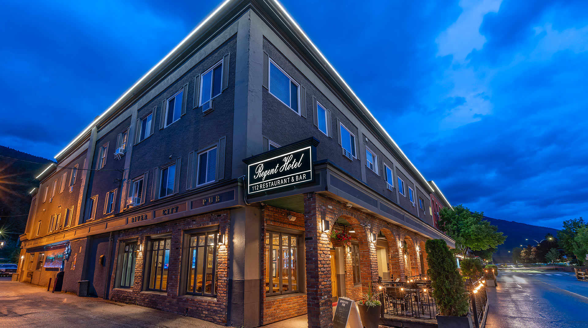 Regent Hotel Revelstoke at Night